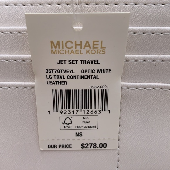 MICHAEL KORS LARGE TRAVEL CONTINENTAL WRISTLET WALLET OPTIC WHITE COLOR - Picture 15 of 16